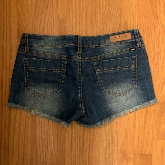 Stars and Stripes Jean Shorts - Picture 2 of 2